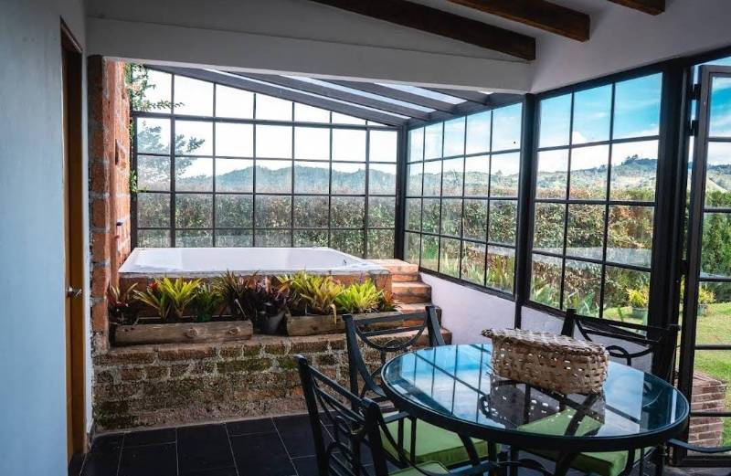 Casas de un nivel cerca al colegio Jorge Robledo - Oriente