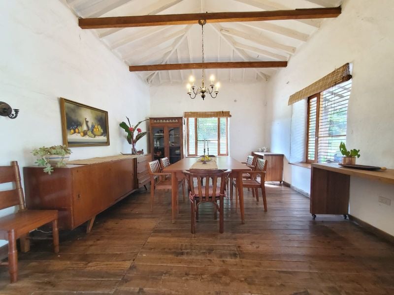 Casa independiente en Pontezuela cerca en pleno Distrito equino.