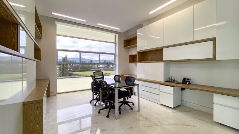 Amplia casa en Llanogrande con ubicación AAA para venta cerca al Club Llanogrande