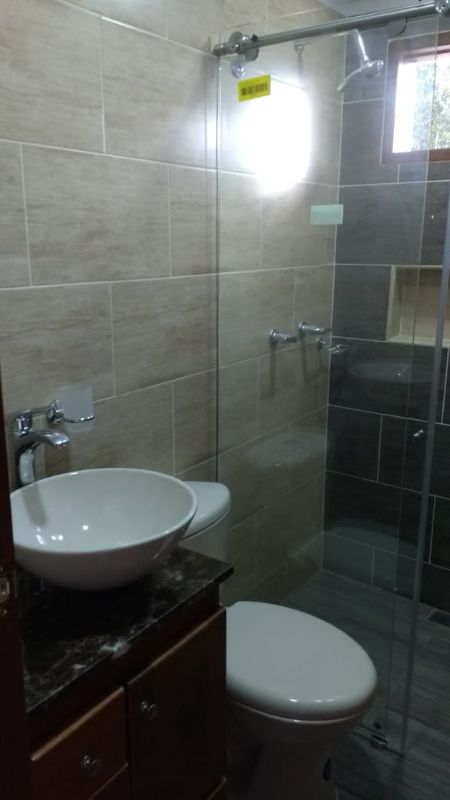 Casa en arriendo en Cabeceras - Llanogrande de 6 alcobas