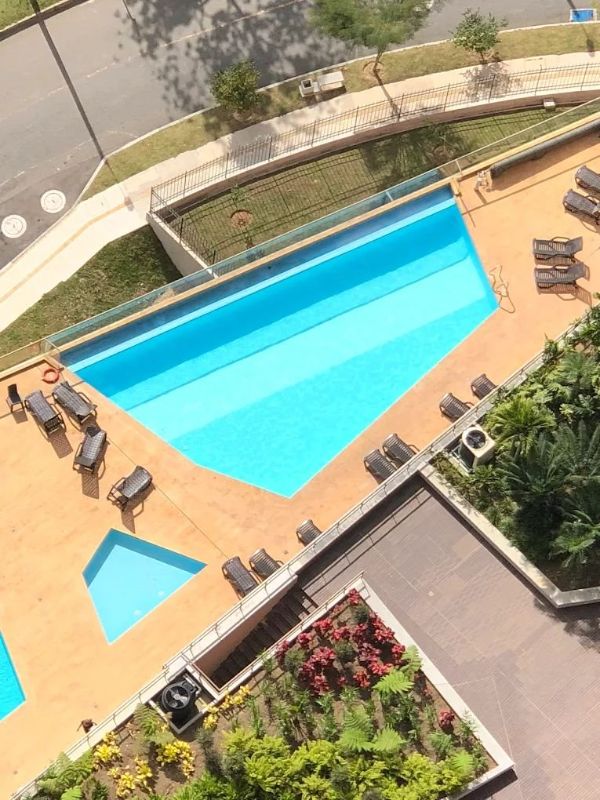 Apartamento en venta en Yerbabuena piso alto