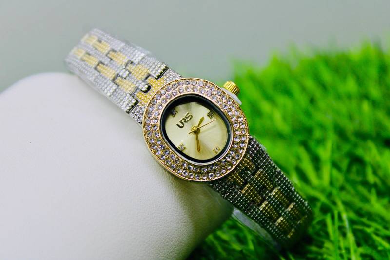 Women Fancy Diamond Studded Water Resistant Bracelet Watch
