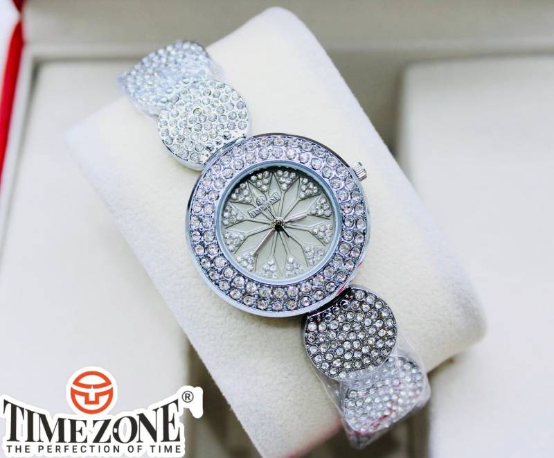 Premium Crystal Bracelet Designer Women Watch