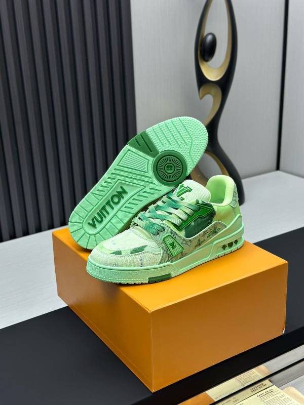 LOUIS VUITTON VIRGIL ABLOH GREEN TRAINER 2025