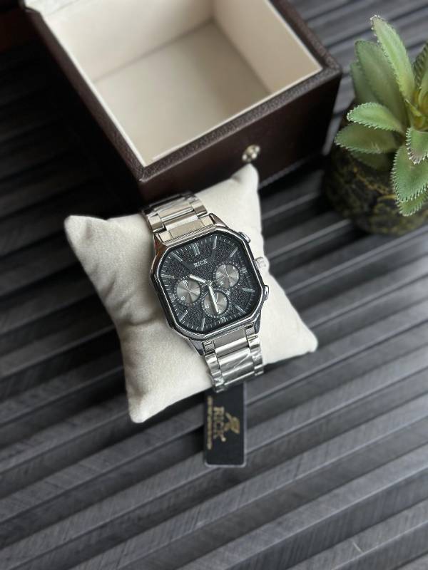NEW ARRIVALS RICK