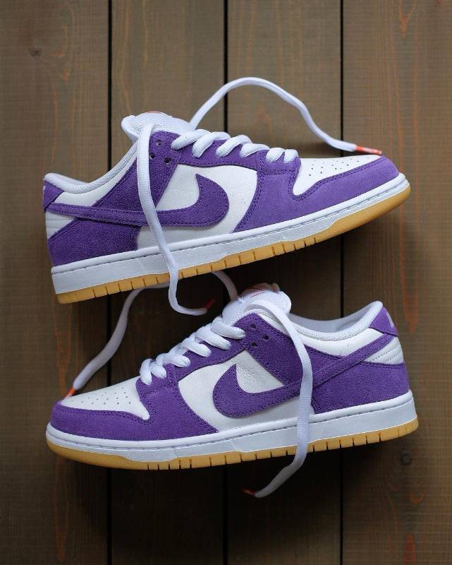 NEW DUNKS IN THE HOUSE
