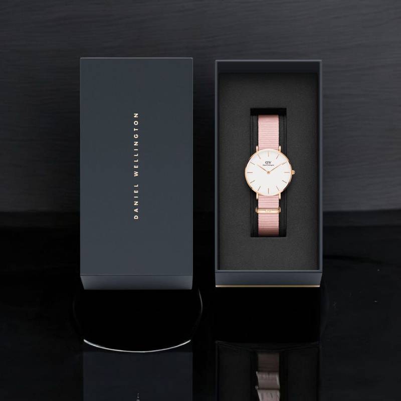 DW Daniel Wellington