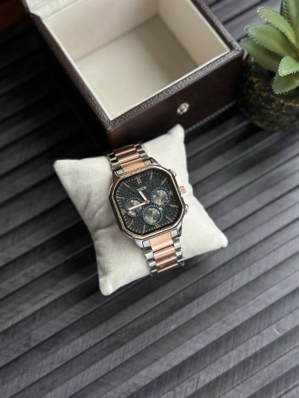 NEW ARRIVALS RICK