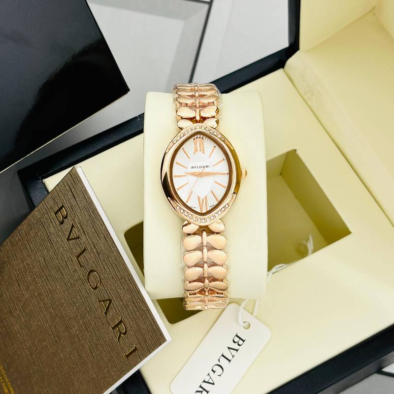Discover all the gift ideas for women by Bvlgari