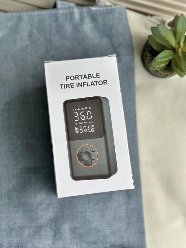 PORTABLE ELECTRIC AIR

COMPRESSOR