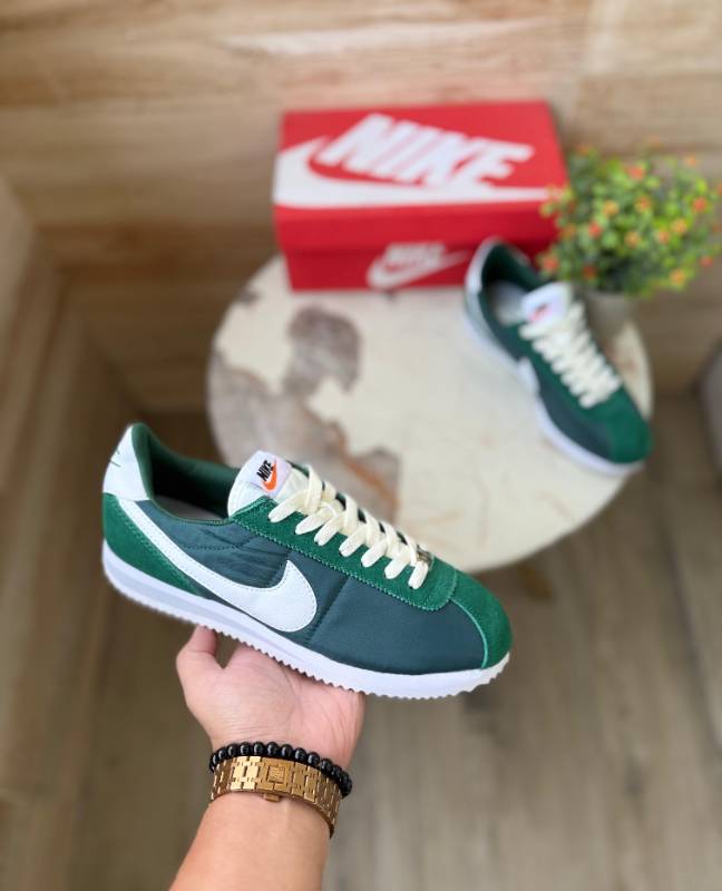 NIKE CORTEZ FIR GREEN