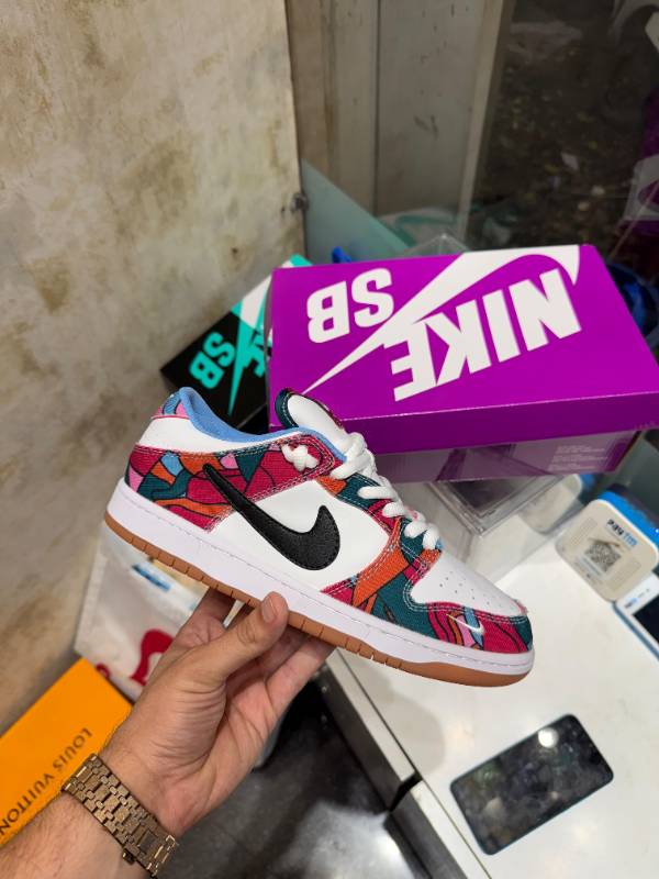 Nikee Sb Dunk Low Parra Multi