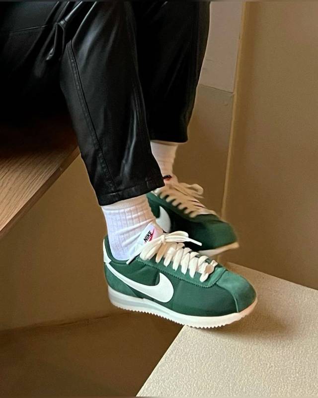 NIKE CORTEZ FIR GREEN