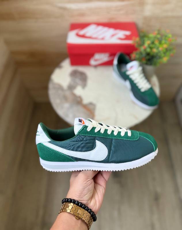 NIKE CORTEZ FIR GREEN