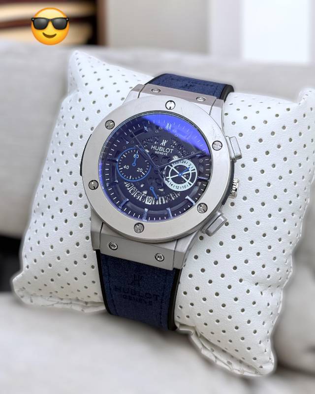 Redefine the time_"
Brand HUBLOT