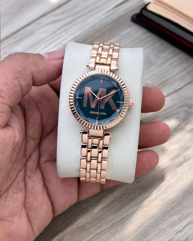 Ladies mk branded watch
