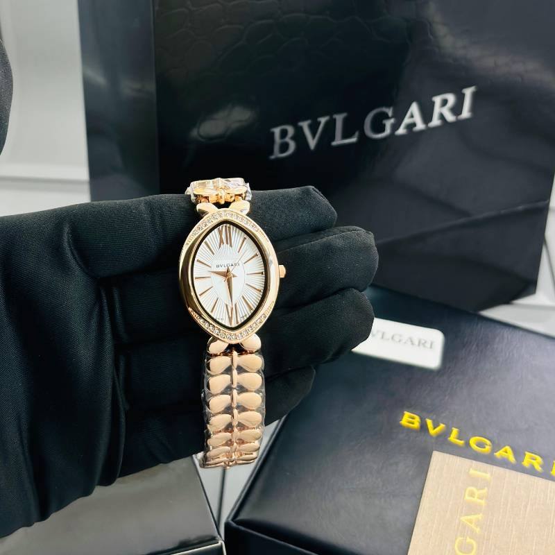 Discover all the gift ideas for women by Bvlgari