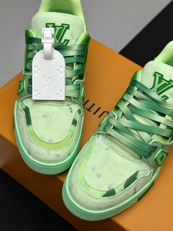 LOUIS VUITTON VIRGIL ABLOH GREEN TRAINER 2025