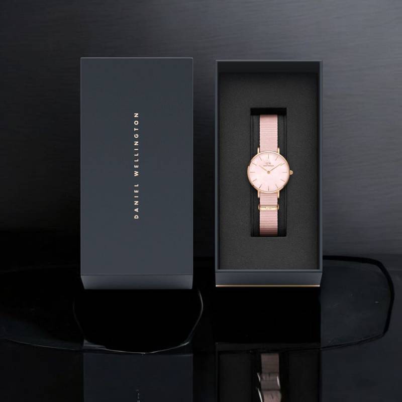 DW Daniel Wellington