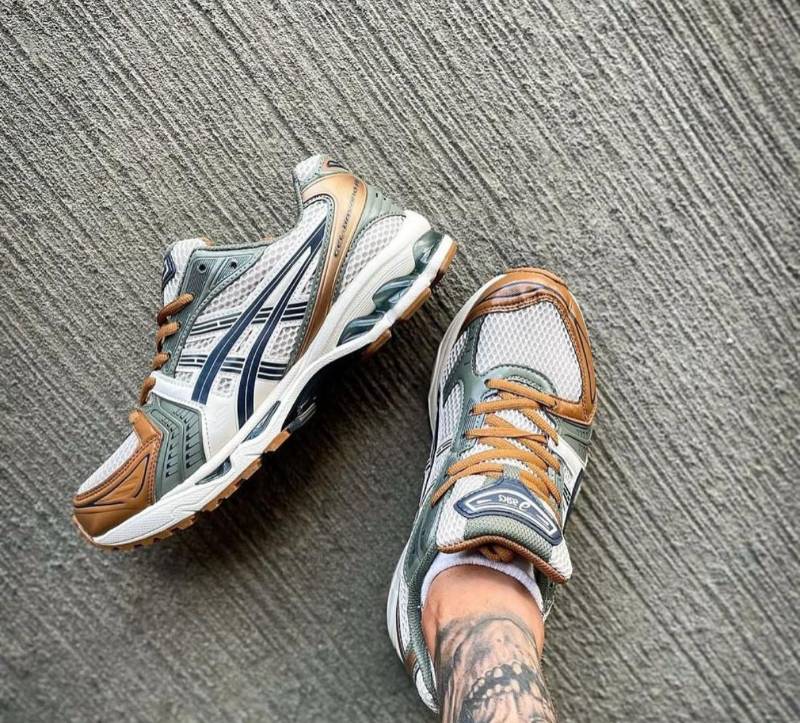 Asics Gel Kayano 14 GREEN

BROWN