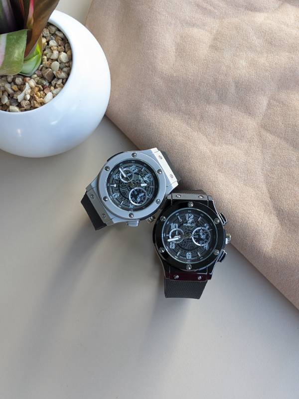 RESTOCKED

BRAND= HUBLOT

-AWESOME QUALITY