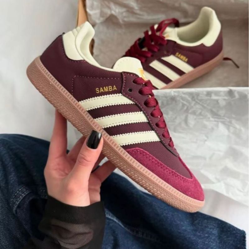 ADIDAS SAMBA MAROON

EXTRA LACE &

WITH OG BOX

KEYCHAIN