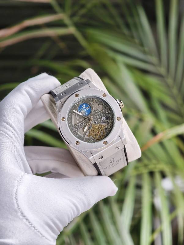 MOST DEMANDED DESIGNS ON

STOCK