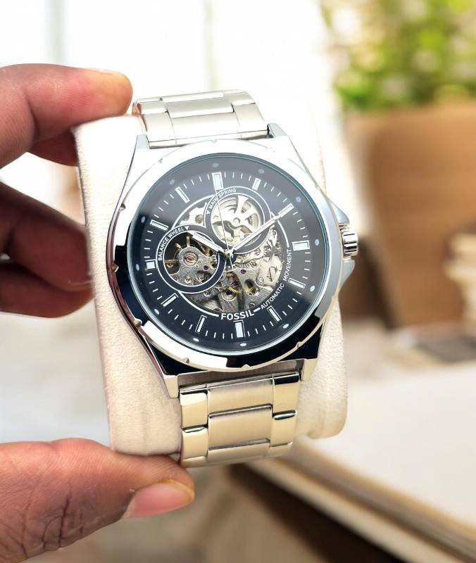 The difference between style and fashion is FOSSIL quality With styling metal strap