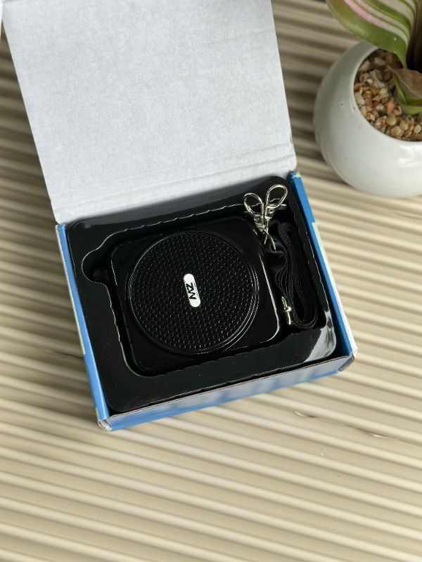 MZ M62VP PORTABLE VOICE AMPLIFIER