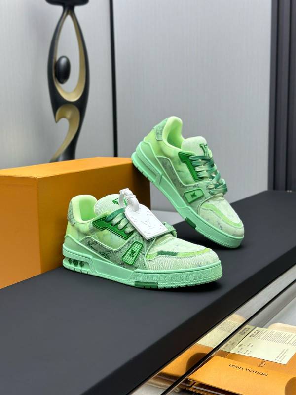 LOUIS VUITTON VIRGIL ABLOH GREEN TRAINER 2025