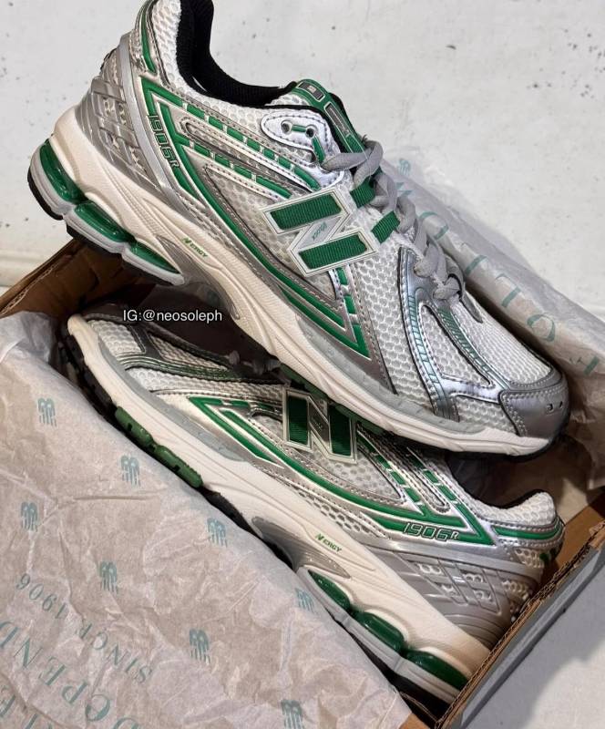 NEW BALANCE 1906 R WHITE SILVER GREEN