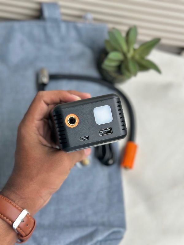 PORTABLE ELECTRIC AIR

COMPRESSOR