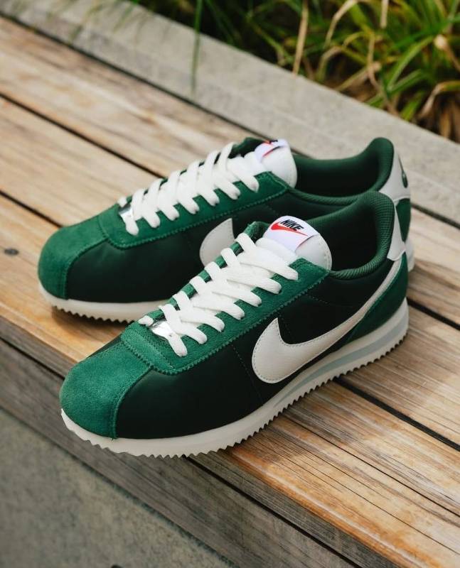 NIKE CORTEZ FIR GREEN