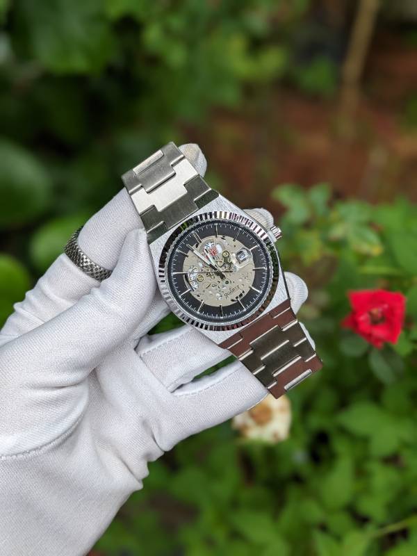 WOO TIME WATCH