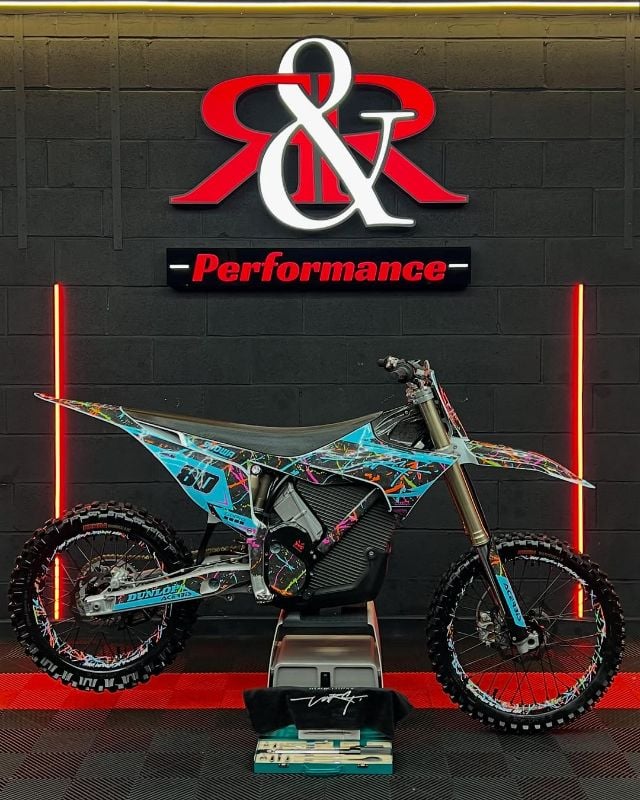 PREMIUM REPLIKA STARK ALPHA 80HP GEN 2