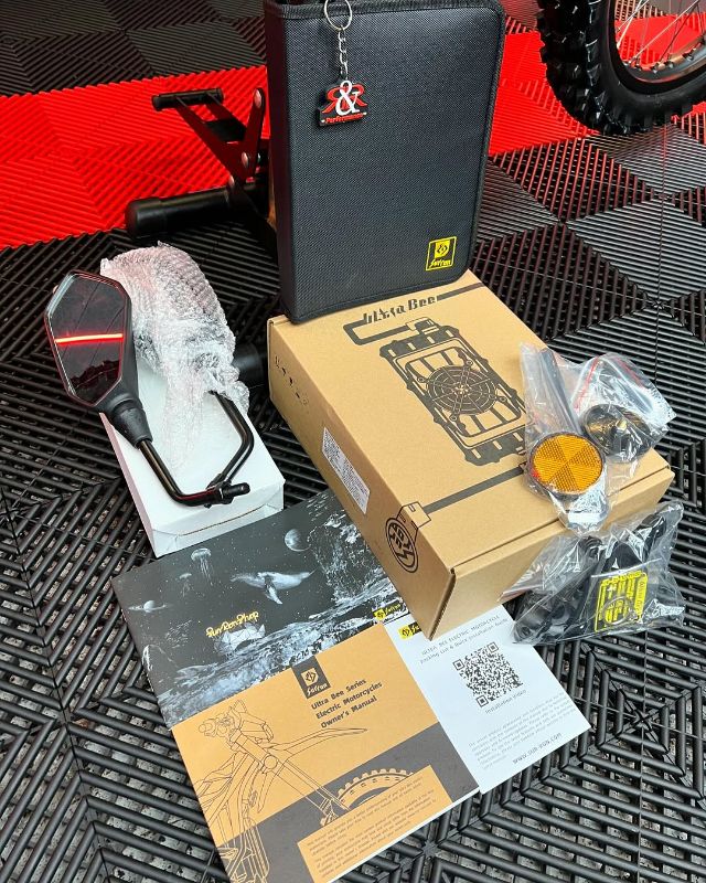 SUR-RON ULTRA BEE YELLOW EDITION