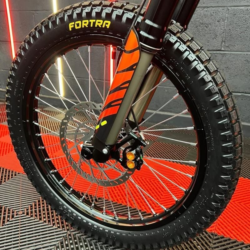 PREMIUM REPLICA - TALARIA STING R