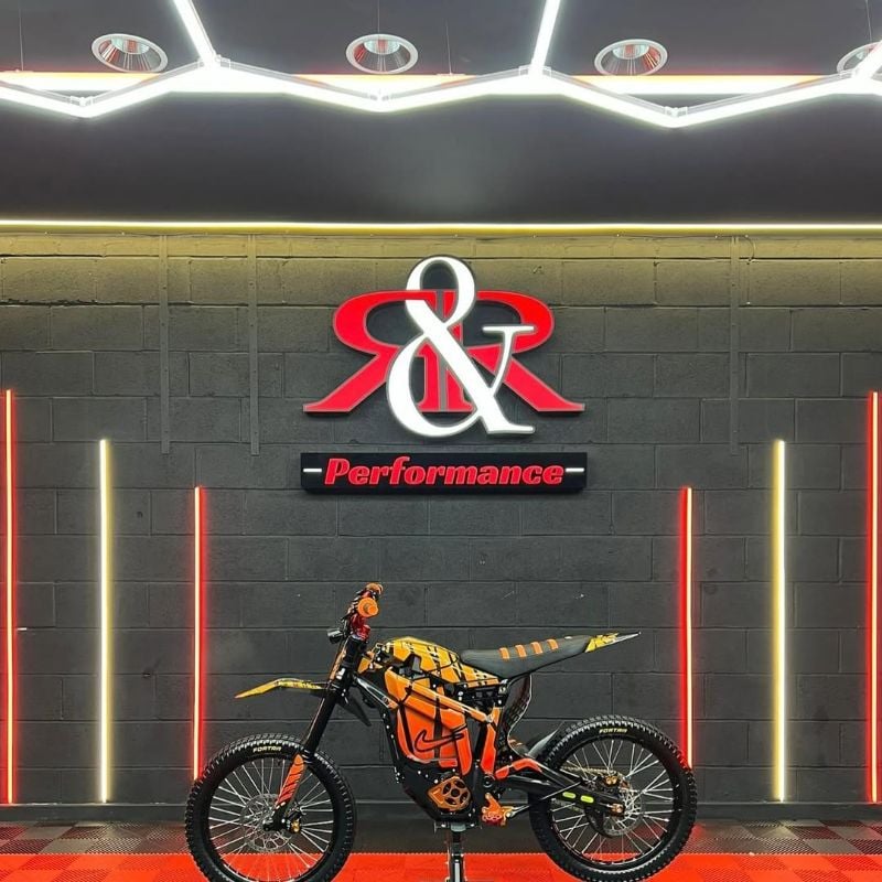 PREMIUM REPLICA - TALARIA STING R