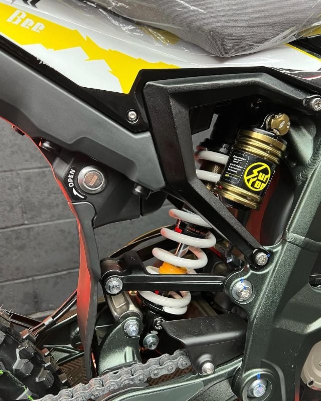 SUR-RON ULTRA BEE YELLOW EDITION