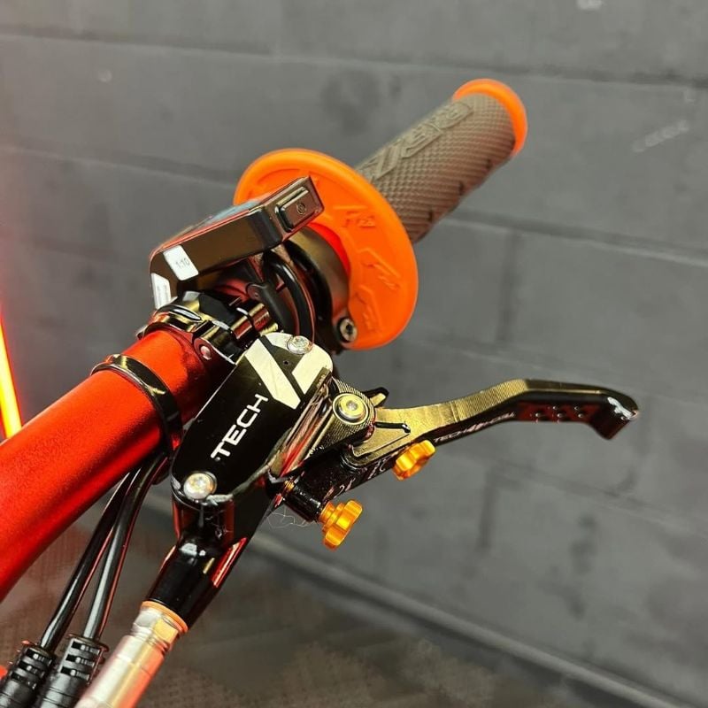 PREMIUM REPLICA - TALARIA STING R