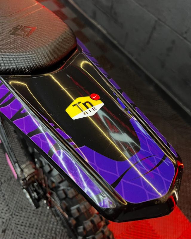 SUR-RON ULTRA BEE BLACK EDITION (PURPLE WRAP)