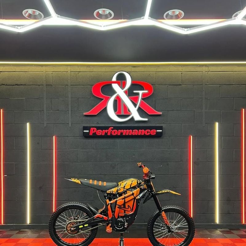 PREMIUM REPLICA - TALARIA STING R