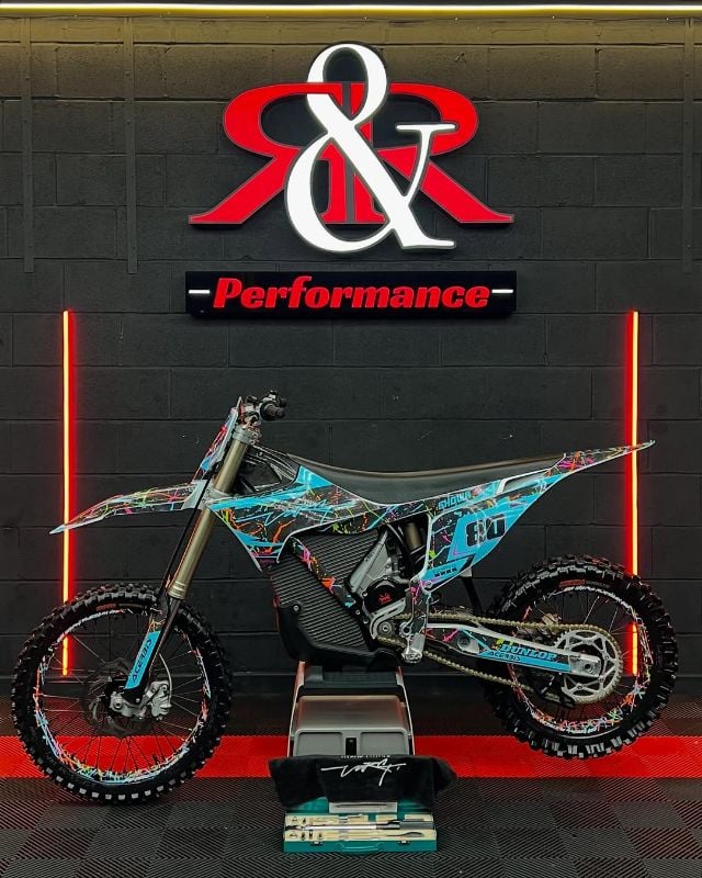 PREMIUM REPLIKA STARK ALPHA 80HP GEN 2