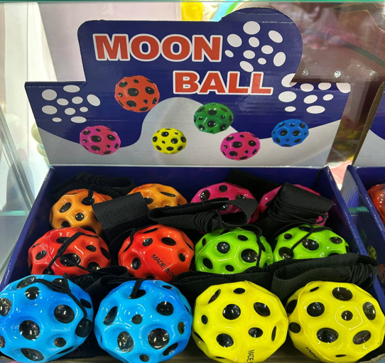 (K2) Moon ball with Wrist Band