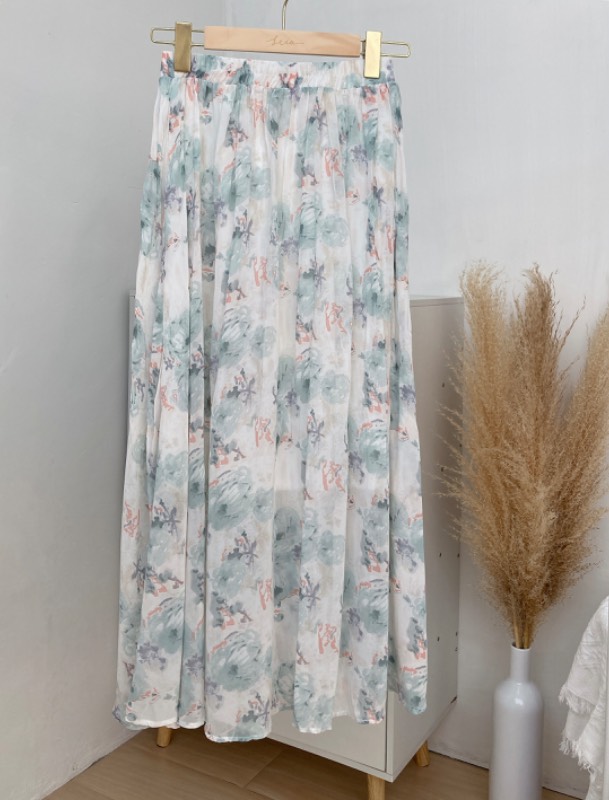 淡雅牡丹水彩裙