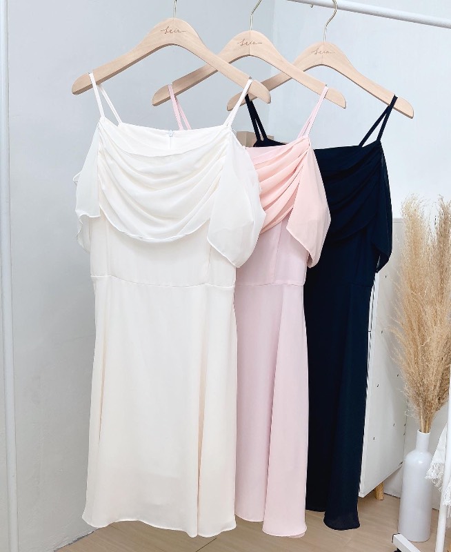 垂袖海浪吊帶裙