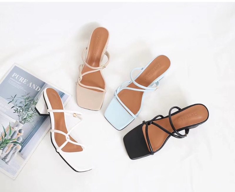 平頭Z帶高跟涼鞋