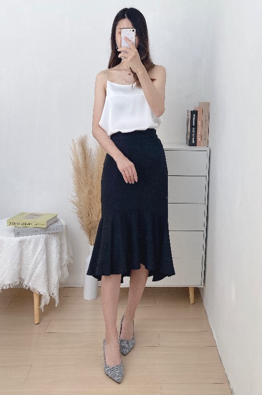 輕薄修身魚尾裙