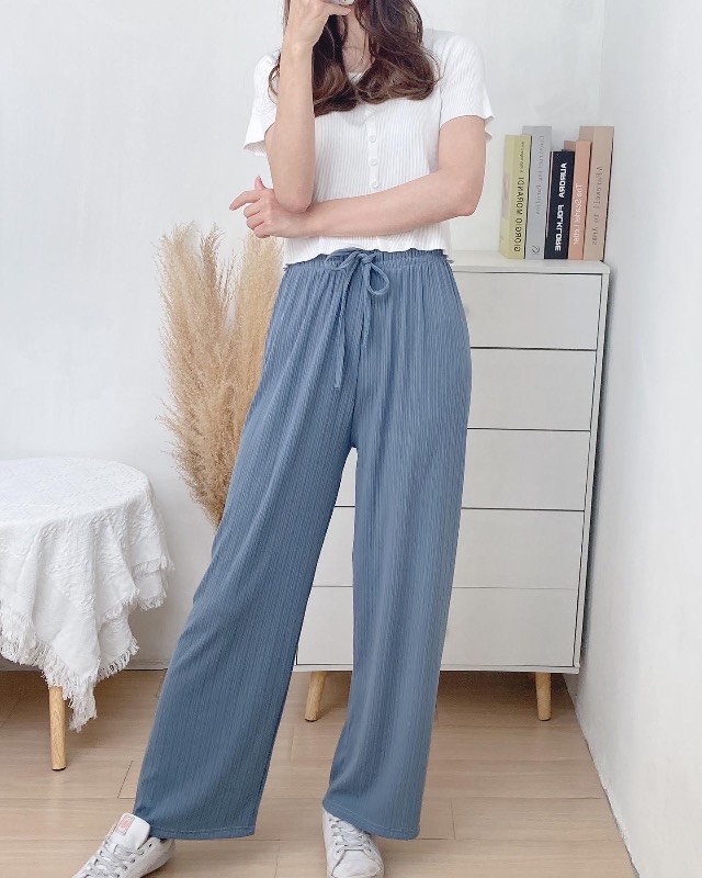 自由奔放龍鬚寛褲