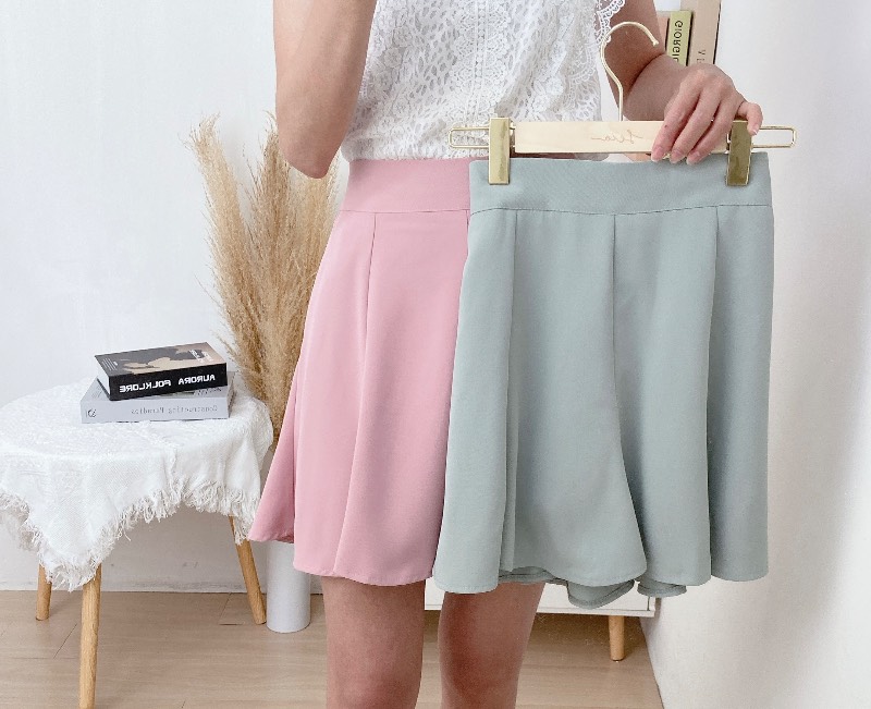 寛擺傘型裙